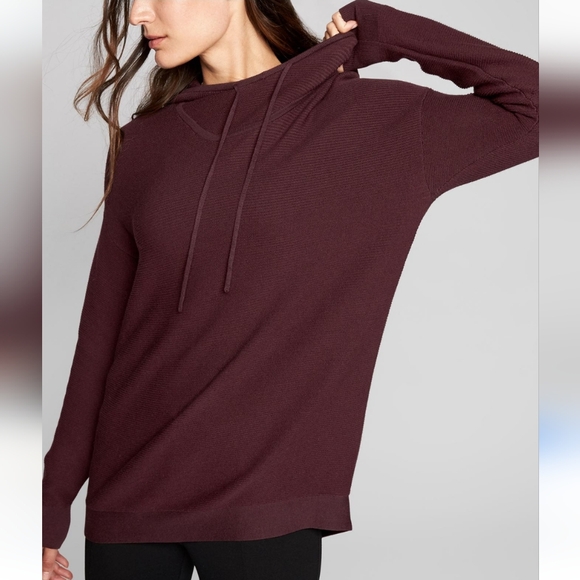 Athleta | Daybreak Hooded CYA Silk Blend Pullover In The Color Cassis (Plum) - Picture 1 of 5